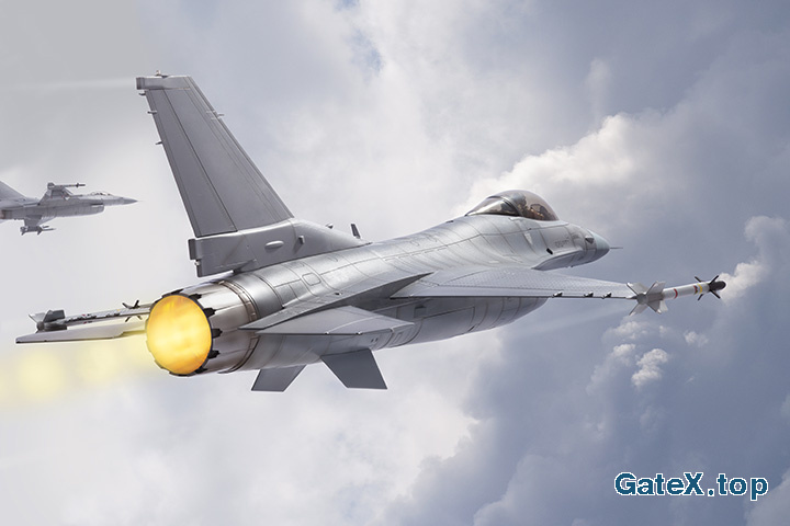 Коли почнуться навчання льотчиків ЗСУ на F-16?