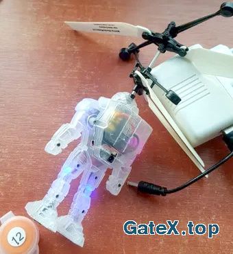 Іграшка Робот -дрон