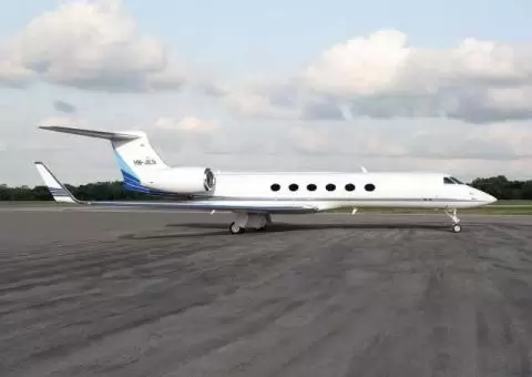 Gulfstream V - 1/9
