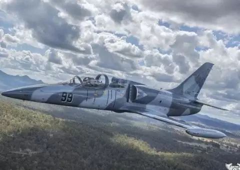 AERO L-39C ALBATROS - 1/3