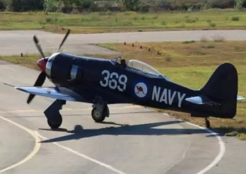 HAWKER SEA FURY FB.MK 11 - 3/3